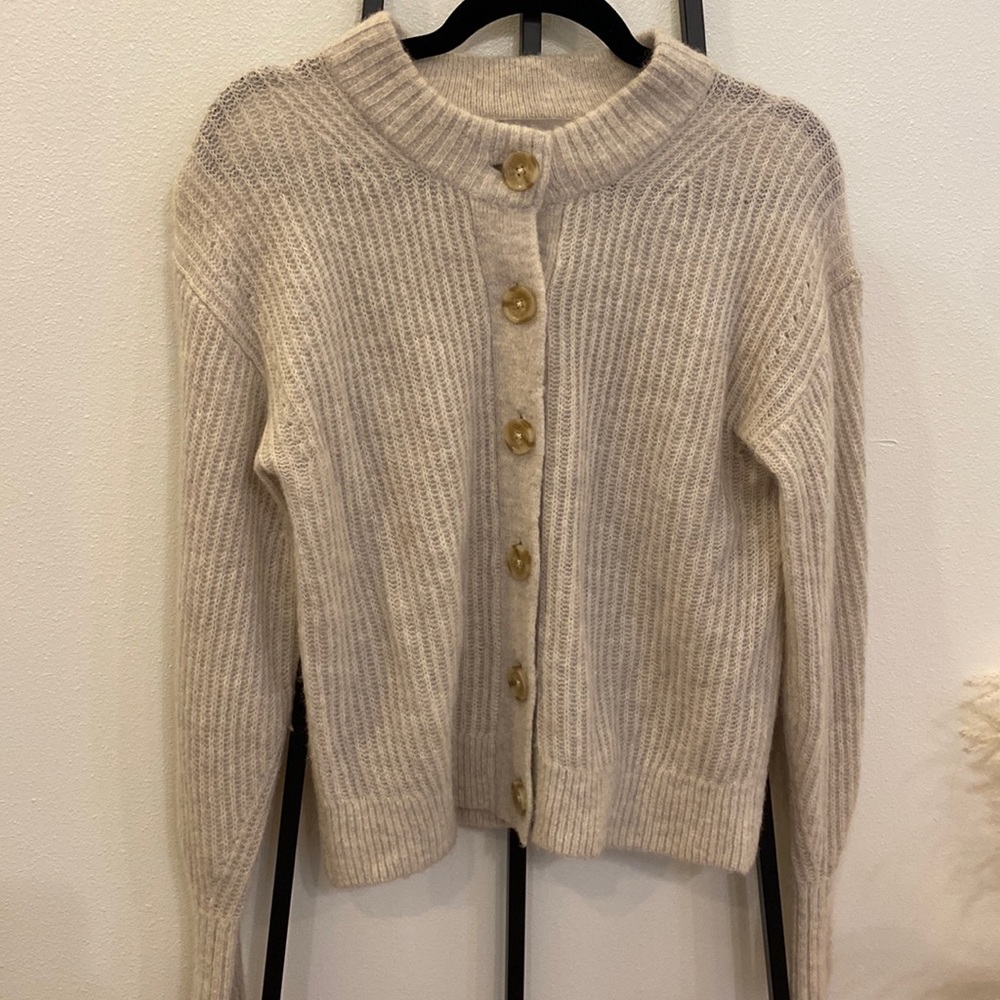 Everlane Sweater!